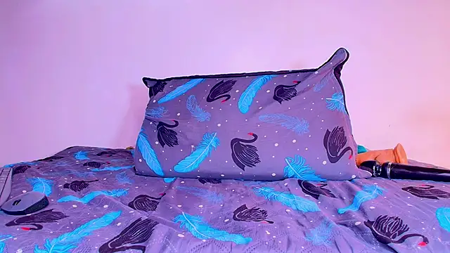 alexaa walker online show from February 2025 02:58:02 PM