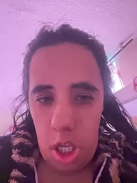 annarose19 online show from April 2026 03:35:01 PM