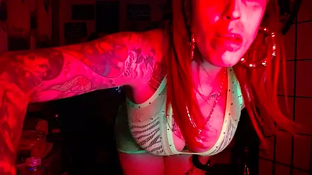 latinacubana online show from July 2026 06:29:02 AM
