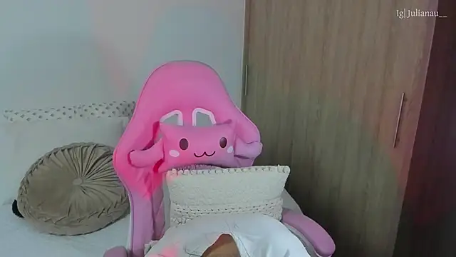 iriswest  online show from March 2025 11:16:01 PM