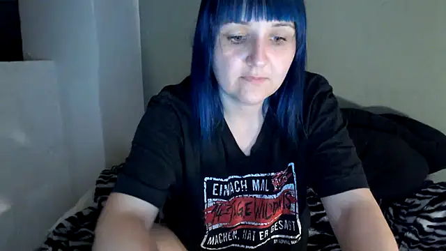 beauty-of-pain online show from July 2026 10:15:02 PM