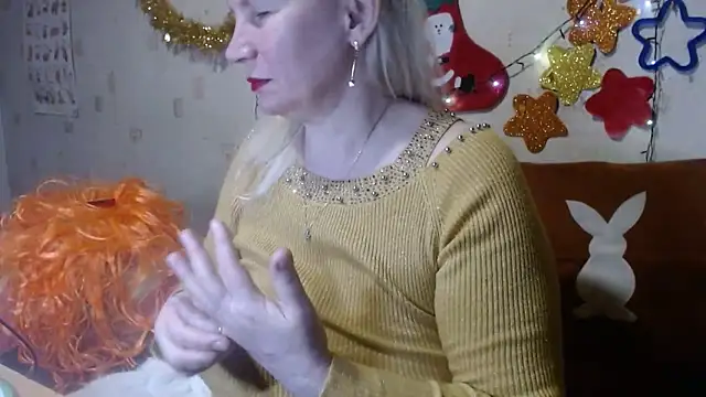 Snapshot of QueenLana chatting on January 2025 04:29:01 PM QueenLana online show from January 2025 04:29:01 PM