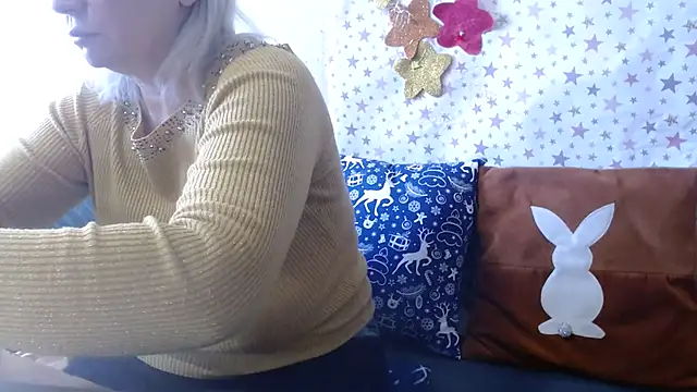 QueenLana online show from February 2026 09:46:02 AM