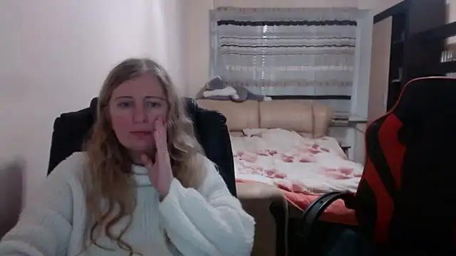 PeterAndJen online show from March 2025 09:09:02 PM