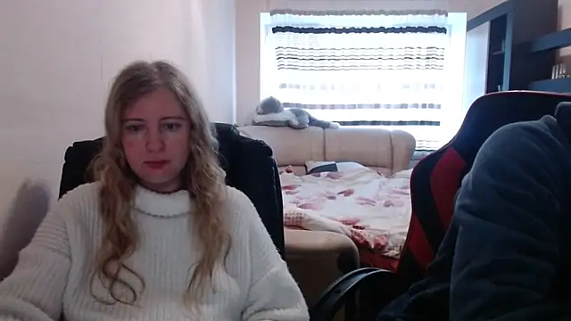 PeterAndJen online show from March 2025 01:07:01 PM