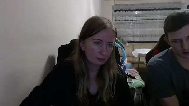 PeterAndJen online show from September 2025 06:32:02 PM