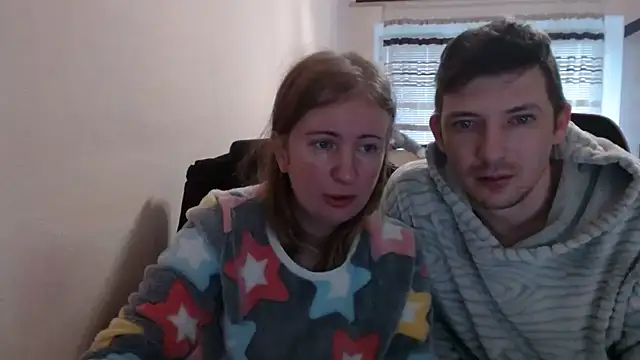 PeterAndJen online show from November 2025 07:08:01 AM