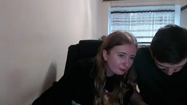 PeterAndJen online show from December 2025 01:09:02 PM