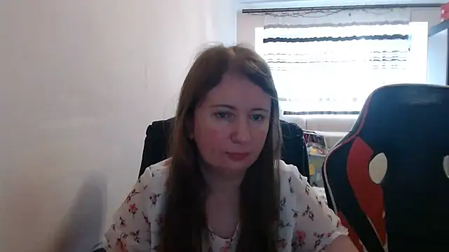 PeterAndJen online show from July 2026 05:26:02 AM