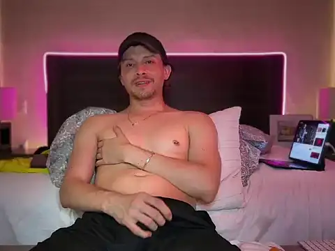 mcklister kinky feets online show from March 2026 05:08:01 AM