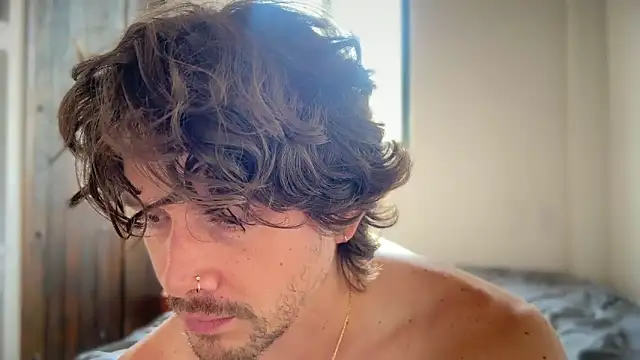 mcklister kinky feets online show from April 2026 03:38:02 PM