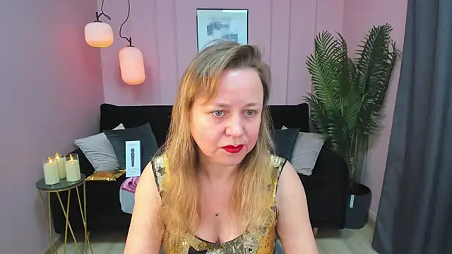 GabrielGold online show from December 2024 08:32:01 PM