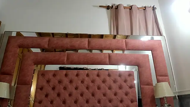 Snapshot of briana_wonder69xxx chatting on November 2025 03:40:01 PM briana wonder69xxx online show from November 2025 03:40:01 PM