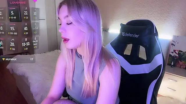 Snapshot of ariashaa chatting on October 2025 03:13:01 PM ariashaa online show from October 2025 03:13:01 PM