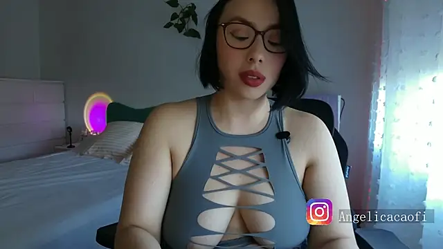 Snapshot of diosa_cadenas chatting on May 2026 05:40:01 PM diosa cadenas online show from May 2026 05:40:01 PM