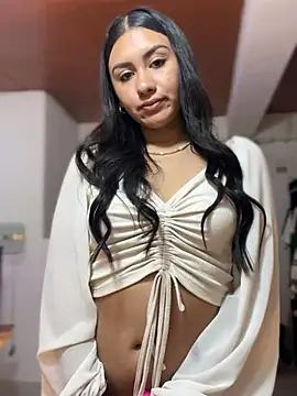 Snapshot of Ambar_pe_ chatting on January 2025 11:36:02 PM Ambar pe  online show from January 2025 11:36:02 PM