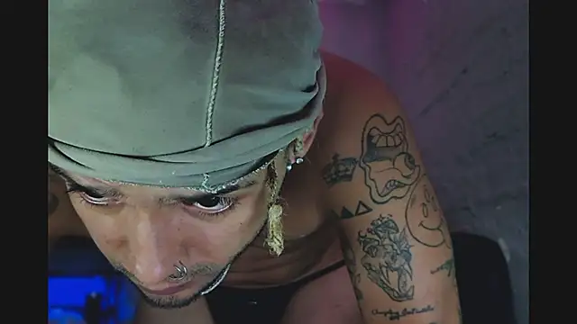 Snapshot of DanielsCock420 chatting on April 2026 02:56:01 AM DanielsCock420 online show from April 2026 02:56:01 AM