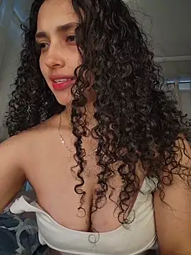 Lucy Marin online show from February 2026 04:27:02 PM