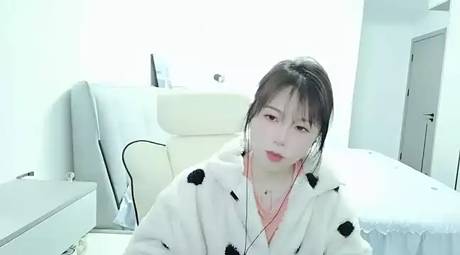 Sunset glow online show from March 2025 07:08:02 AM