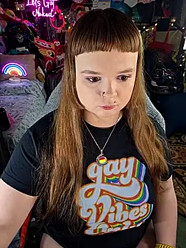 Snapshot of VelvetDiablo chatting on June 2026 12:47:01 AM VelvetDiablo online show from June 2026 12:47:01 AM