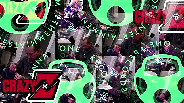 Snapshot of crazyzac chatting on January 2026 06:08:01 AM crazyzac online show from January 2026 06:08:01 AM