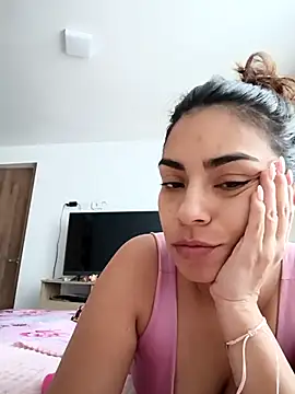 Ivanna2 online show from September 2025 01:33:02 PM