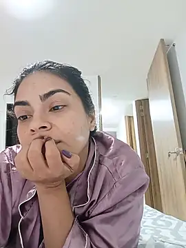 Ivanna2 online show from May 2026 11:12:03 PM