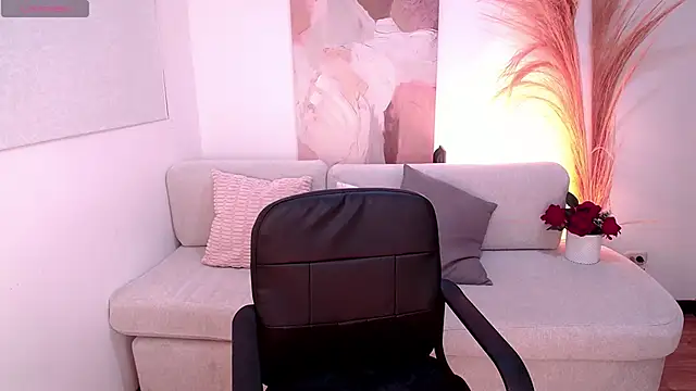 VictoriaLeia online show from October 2025 01:47:01 AM