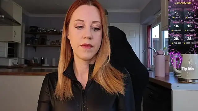 stripmequick online show from September 2025 09:24:01 AM