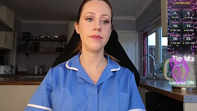 stripmequick online show from November 2025 10:37:02 AM