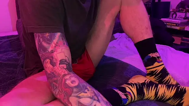 MadArzh online show from February 2025 04:24:02 PM