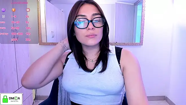 Snapshot of EricaVanderhill chatting on July 2026 07:49:01 PM EricaVanderhill online show from July 2026 07:49:01 PM