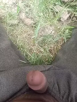 FinableKnee online show from October 2025 05:37:01 AM