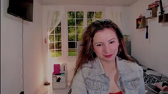 vanessabrown  online show from May 2026 02:46:02 PM