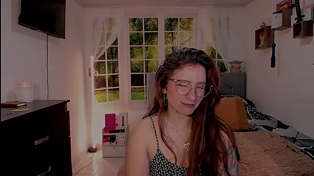 vanessabrown  online show from May 2026 04:27:02 PM
