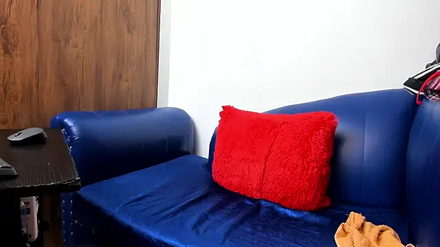 Snapshot of Mature_Skinny chatting on October 2025 12:28:02 PM Mature Skinny online show from October 2025 12:28:02 PM