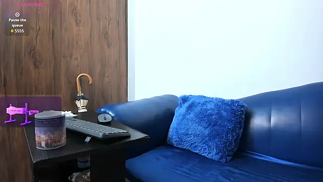 Snapshot of Mature_Skinny chatting on November 2025 01:43:01 PM Mature Skinny online show from November 2025 01:43:01 PM