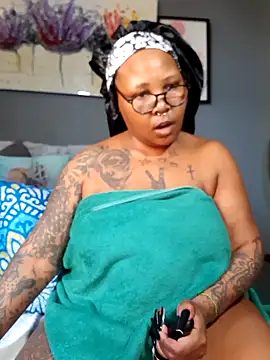 PearlSexxy69 online show from March 2025 11:42:02 AM