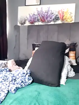 PearlSexxy69 online show from September 2025 10:59:01 AM