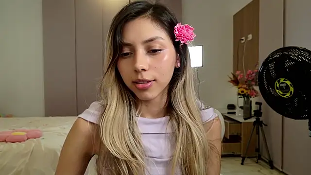 Sensualtease online show from January 2025 05:41:02 AM