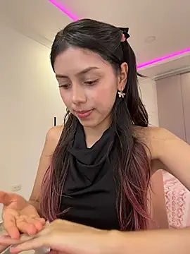 Sensualtease online show from April 2026 04:20:02 AM