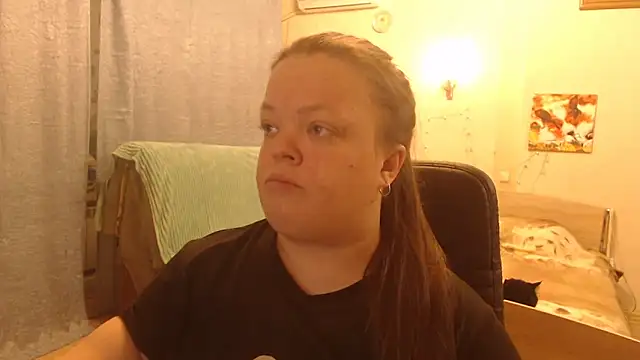 Janiffer MiMi online show from February 2025 04:37:01 PM