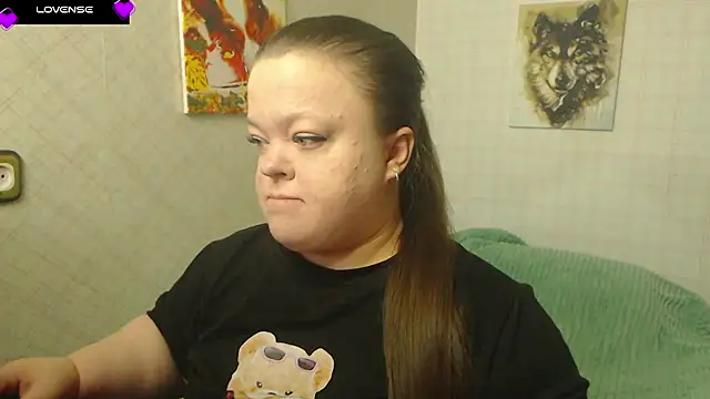 Janiffer MiMi online show from September 2025 03:57:01 PM