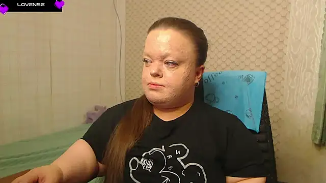 Janiffer MiMi online show from April 2026 03:55:02 PM