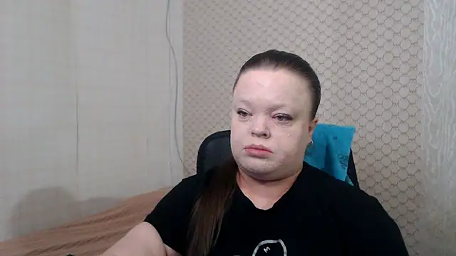 Snapshot of Janiffer_MiMi chatting on April 2026 05:41:01 PM Janiffer MiMi online show from April 2026 05:41:01 PM