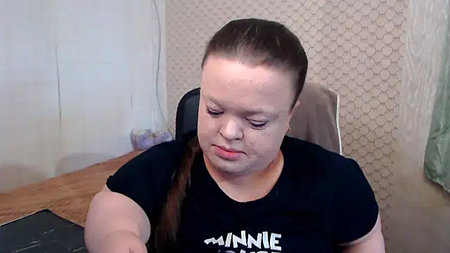 Snapshot of Janiffer_MiMi chatting on May 2026 04:13:01 PM Janiffer MiMi online show from May 2026 04:13:01 PM