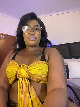 Snapshot of BADFATASS85 chatting on January 2025 06:12:02 PM BADFATASS85 online show from January 2025 06:12:02 PM