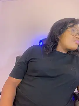 Snapshot of BADFATASS85 chatting on January 2025 10:29:02 PM BADFATASS85 online show from January 2025 10:29:02 PM