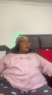 Snapshot of BADFATASS85 chatting on January 2025 10:51:02 PM BADFATASS85 online show from January 2025 10:51:02 PM