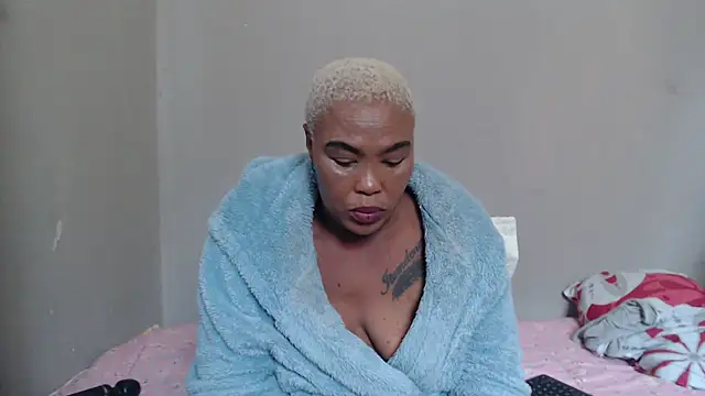 BADFATASS85 online show from December 2025 12:34:02 PM